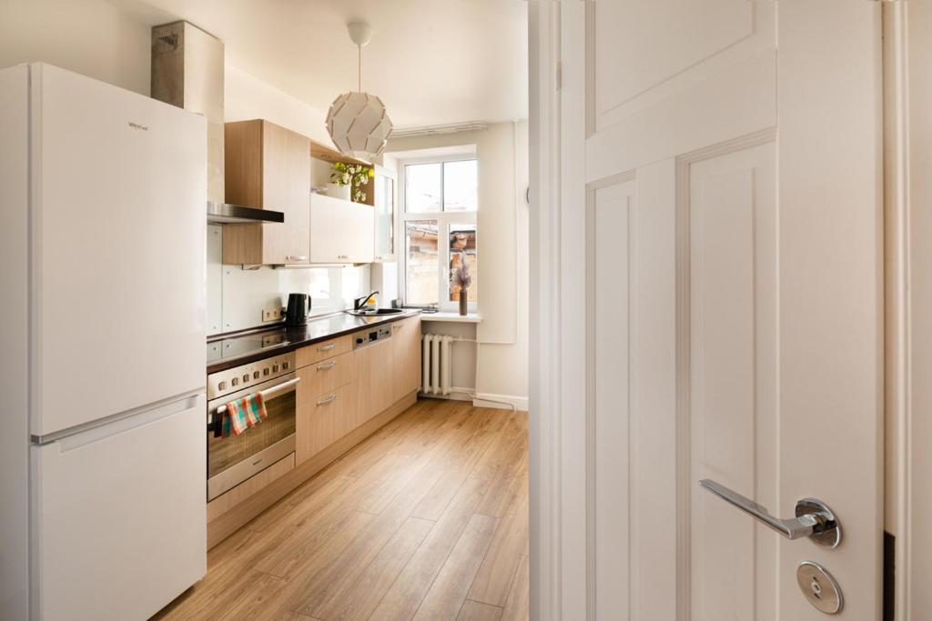 Cozy 2 Bedroom Apartment In Riga Centre Exterior foto